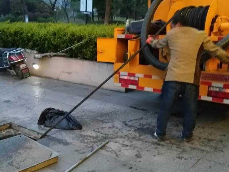 南京雨花台升景坊下水管道疏通化粪池清理 抽污水清洗