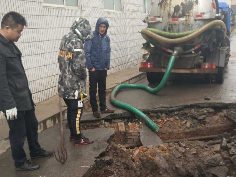 南京雨花台区花好月苑市政清淤 抽粪吸污 马桶疏通